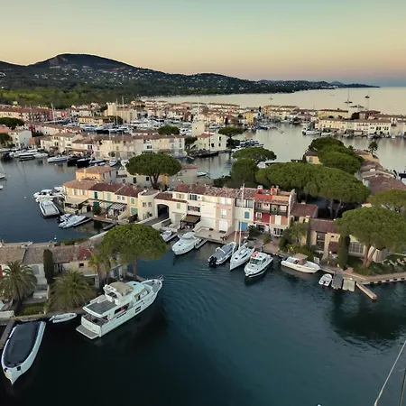 Hübsches Haus Direkt Am Wasser, St. Tropez 15 Min! Ferienhaus Grimaud