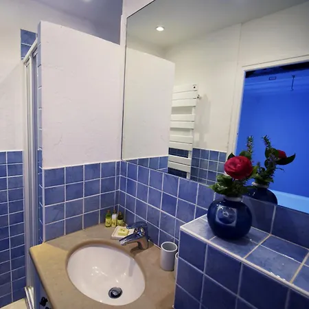 Hübsches Haus Direkt Am Wasser, St. Tropez 15 Min! * Grimaud